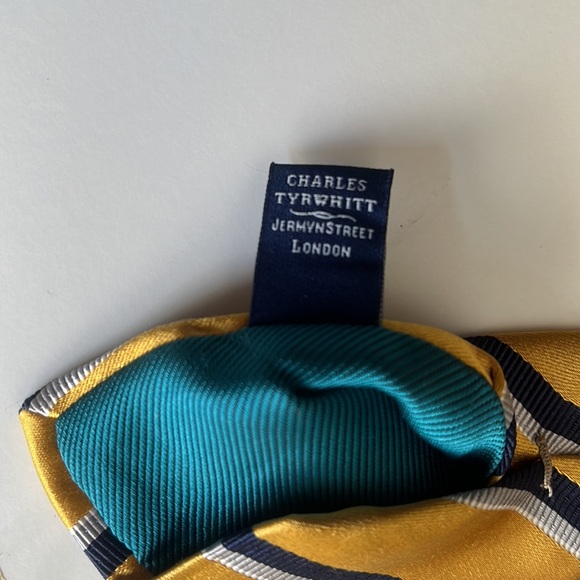 Charles Tyrwhitt Gold, Navy & Gray Italian Made Silk Tie - Picture 5 of 7